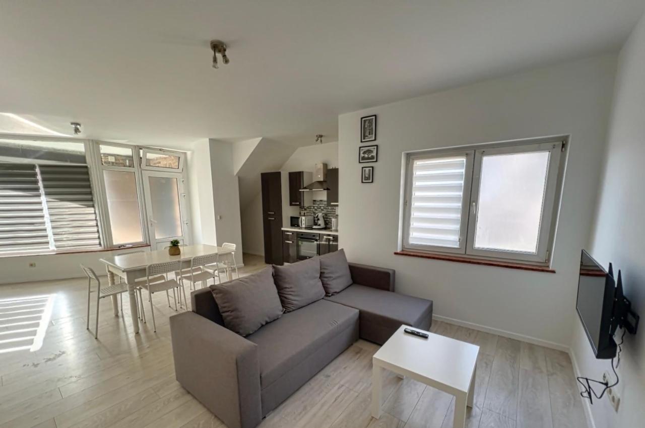 Gohysart 51B 1 Bruxelles-Charleroi-Airport Apartment Exterior photo